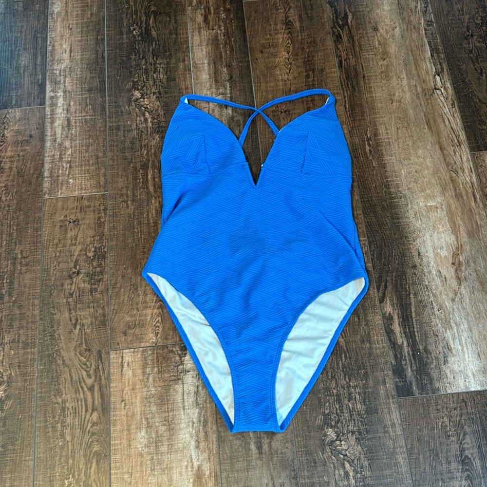 One piece bathing suit